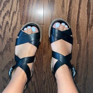 Michael Kors Sandals🖤